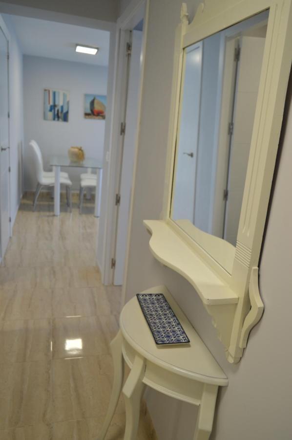 Seafront Recently Renovated Apartments ベナルマデナ エクステリア 写真